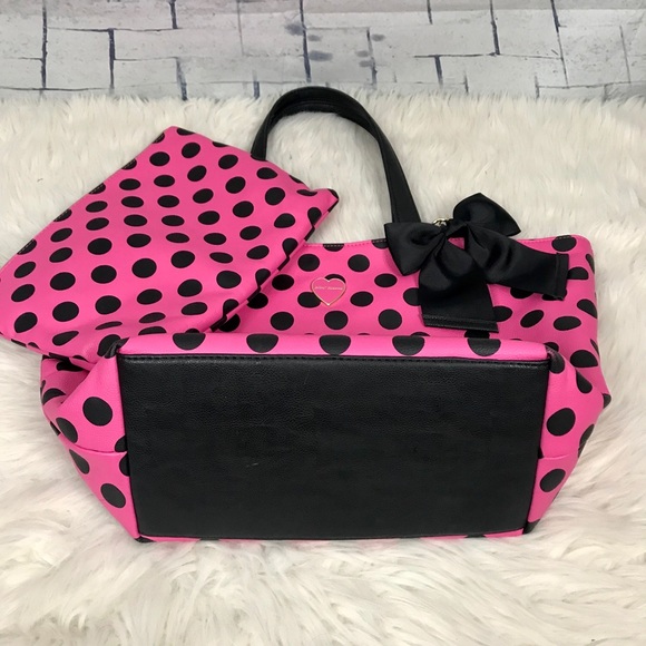 Betsey Johnson 2-pc Tote Set - Picture 5 of 8